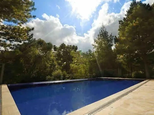 Novo Bhaus Campos Do Jordao Loft Duplex Apartment 0*,